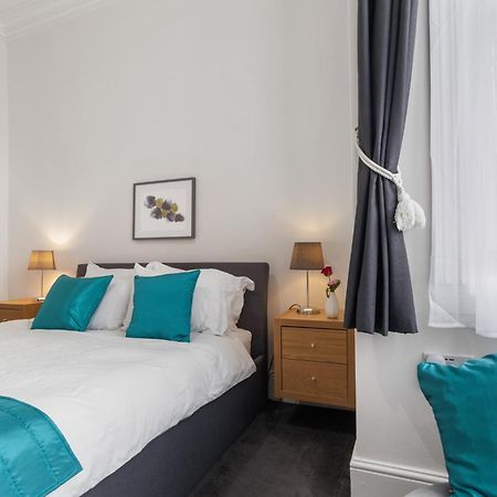 Elegant Malvhina Retreat On The Malvern Hills เกรทมัลเวิร์น ภายนอก รูปภาพ